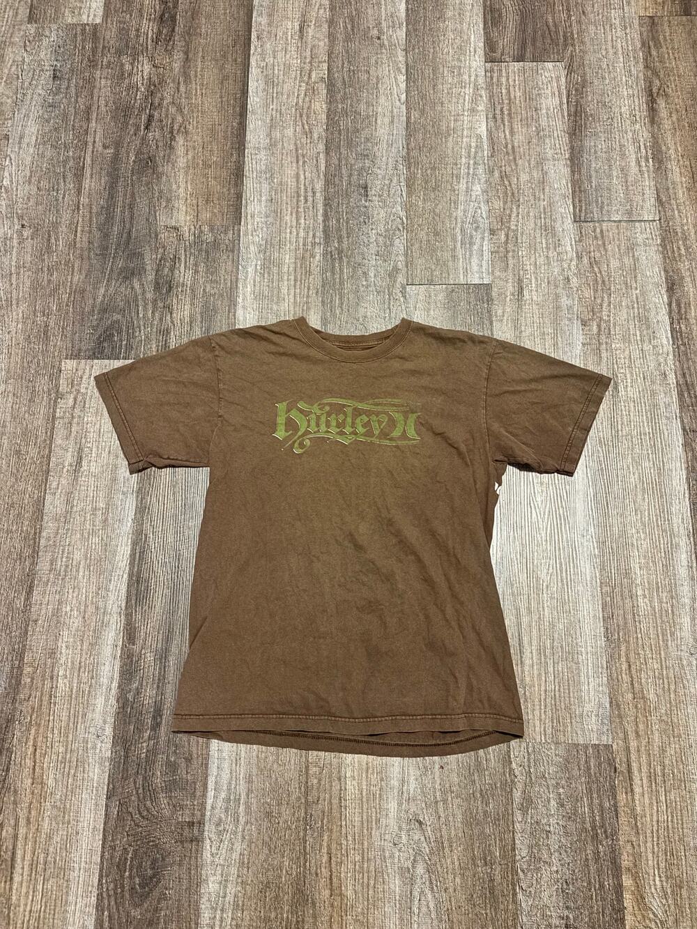 Y2K Hurley Spellout Logo Tee Shirt